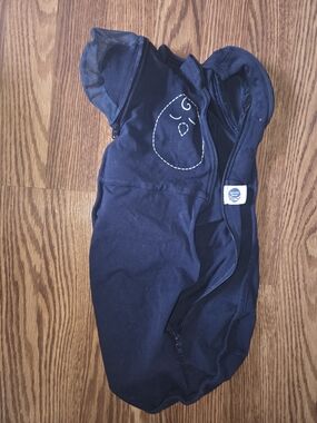 Nested Bean Zen One Navy Swaddle